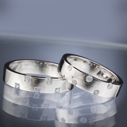 Platinum Wedding Rings with Diamond model nr. SN29