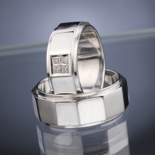 Wedding Rings with Diamonds model nr. SN40
