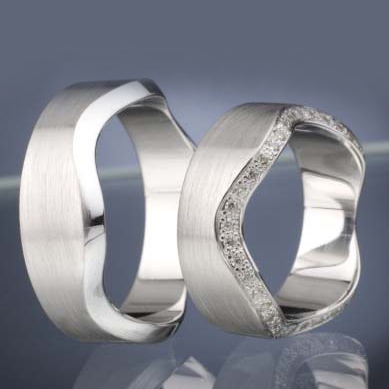 Wedding Rings with Diamonds model nr. SN42