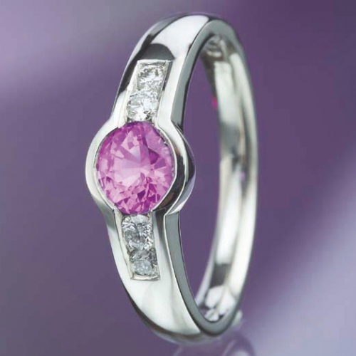 Platinum Ring with Pink Sapphire model nr. 0116