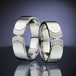 Platinum Wedding Rings with Diamonds model nr. SN87