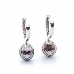 Earrings with Tahitien pearls model nr. 0069